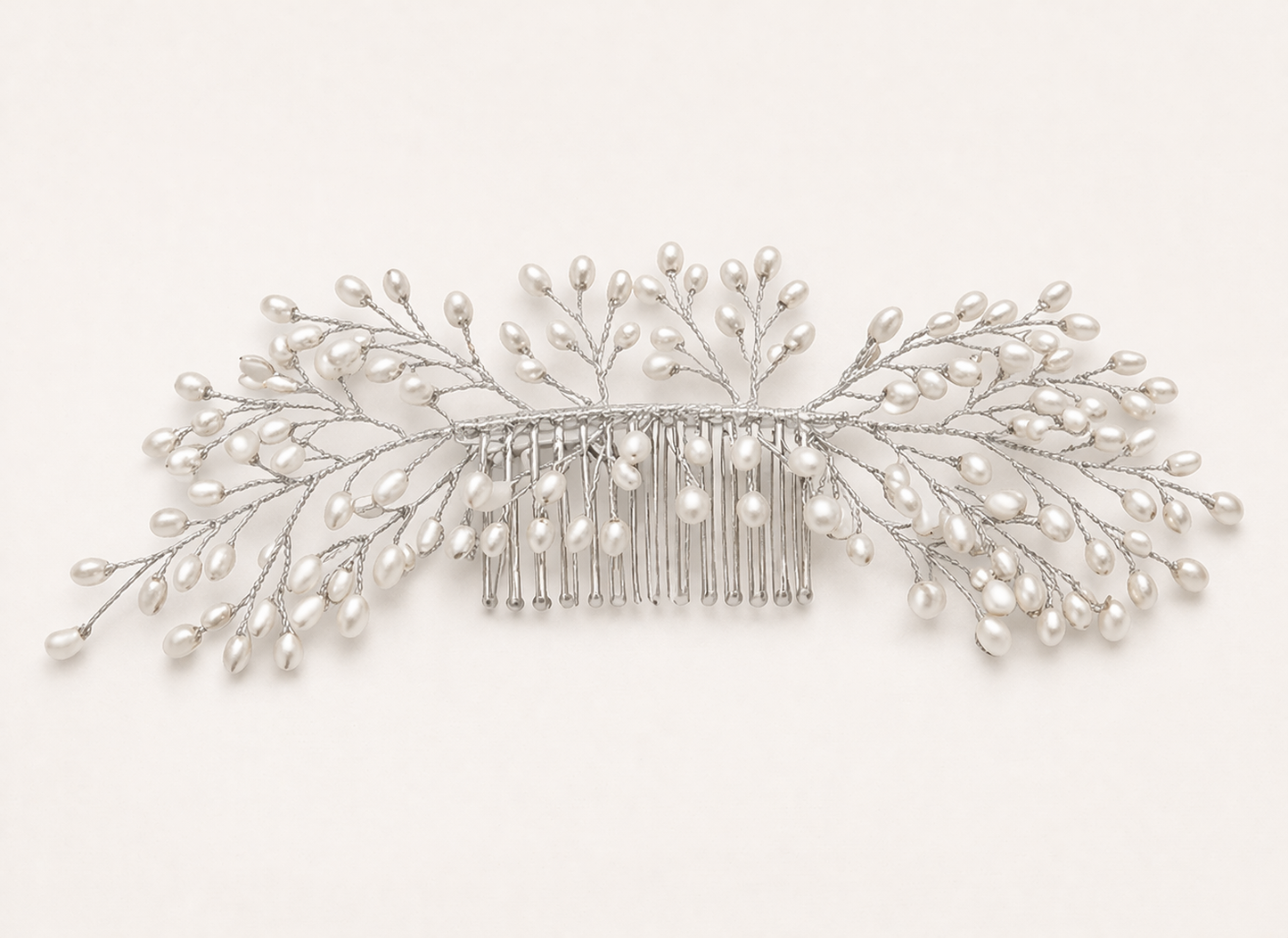 Romantic Pearl Vine Comb